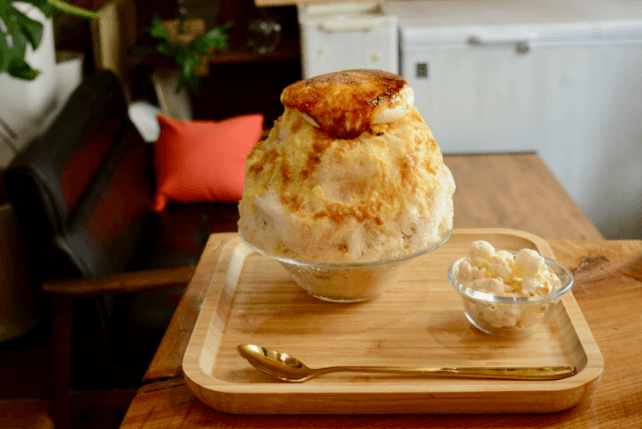 【脂肪燃焼 MCTコーンミルクブリュレ氷~焦がし醤油キャラメルソース~】