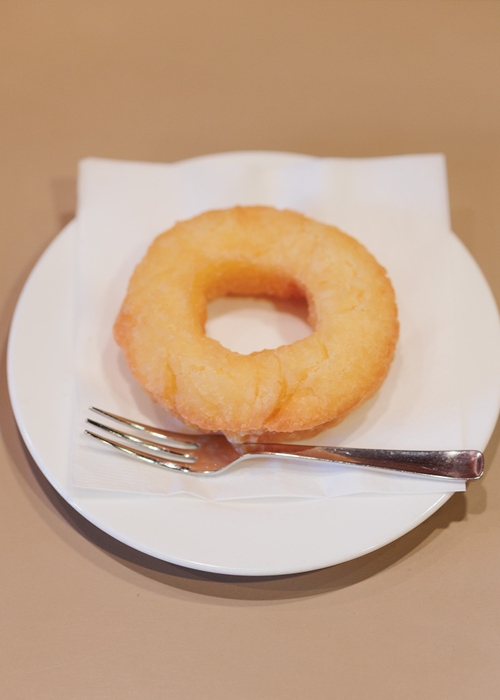六曜社珈琲店の「ドーナツ」