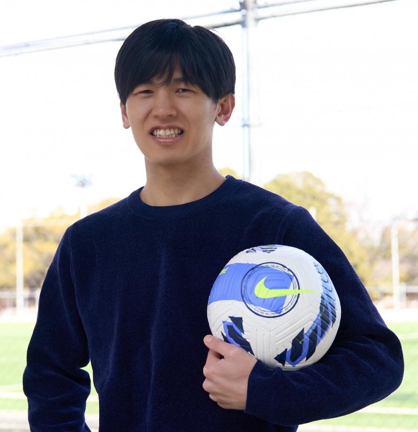 遠藤泰介@サッカー好きの英語科