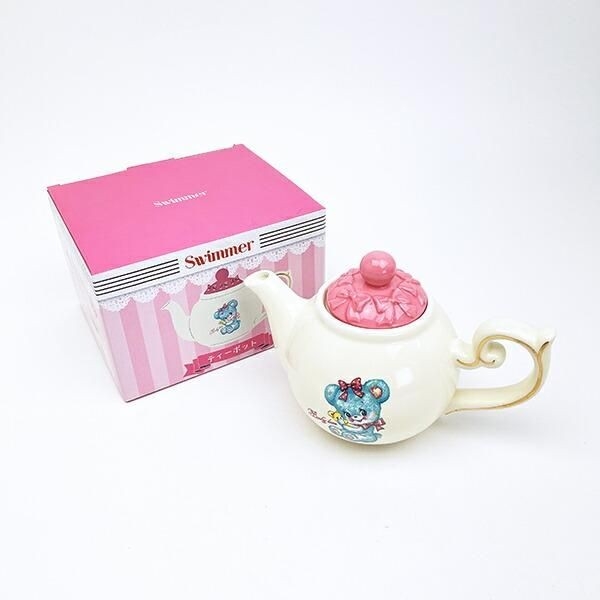 スイマーのティーポット