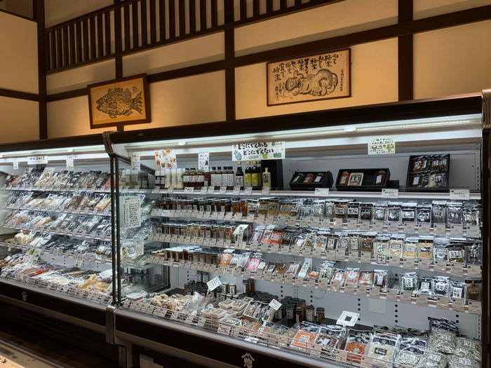 イオンモール香椎浜店 店内1