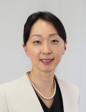 著者:横山佳枝