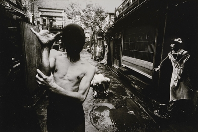 ウイリアム・クライン(アメリカ、1928) 《東京》1961年 (C)William Klein