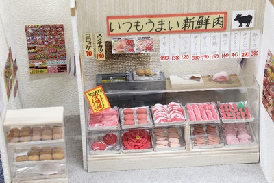 これが竹内さんの卒業制作です。おいしそうなお肉がたくさん？！