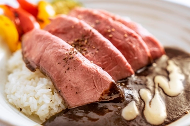 100万人を集めた人気店「ジェイズカレー」が 新型コロナに挑戦！完全リニューアル決定！ 「やわらかお肉とカレーの家」 8月5日(金)グランド・オープン！！ メディア向け試食会も初開催決定