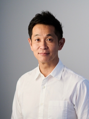 著者：村上亮