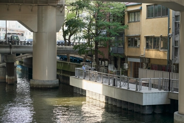 大阪市を流れる“東横堀川”沿いにシェア型書店カフェ 「ホトリヲ」が8月30日オープン！水辺再生の拠点を目指す