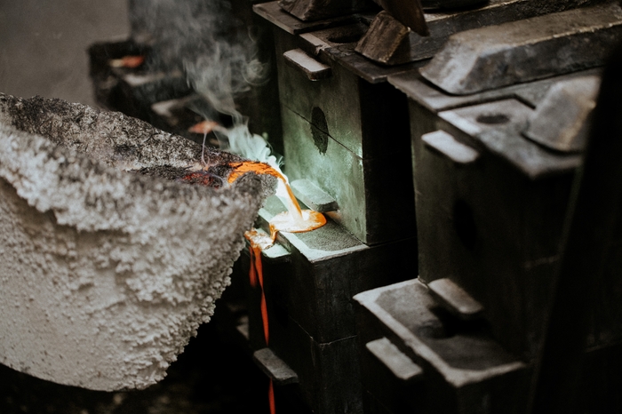 伝統産業 高岡銅器