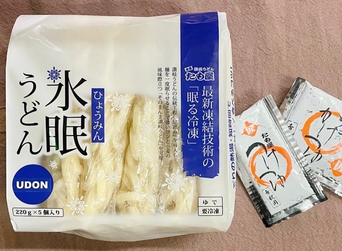 「眠る冷凍」氷眠うどん(パッケージ)
