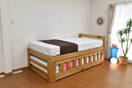 一人暮らしや親子でも使えるベッド新発売！ ～お部屋を広く使える親子ベッド～