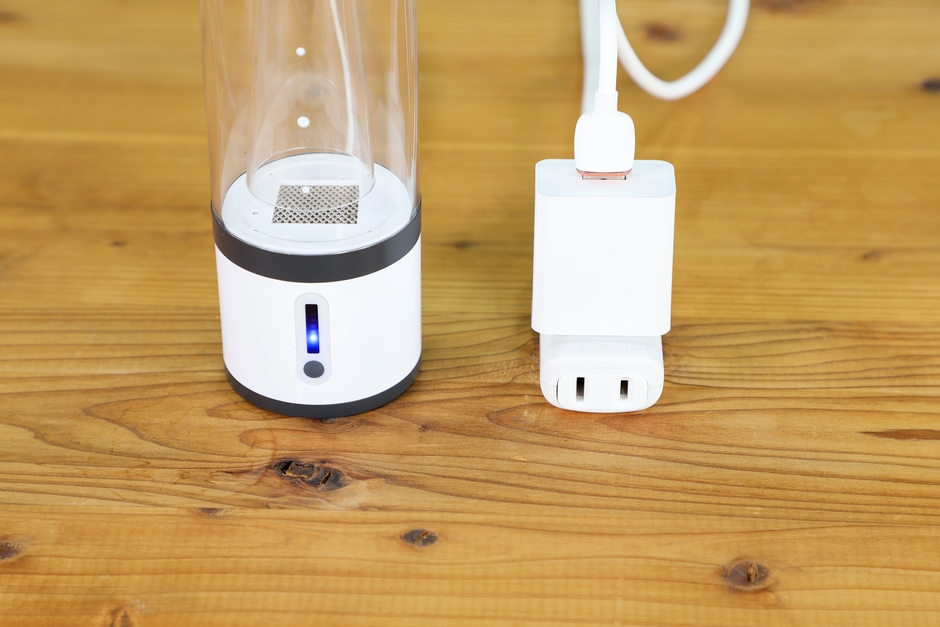 専用アダプタを使用