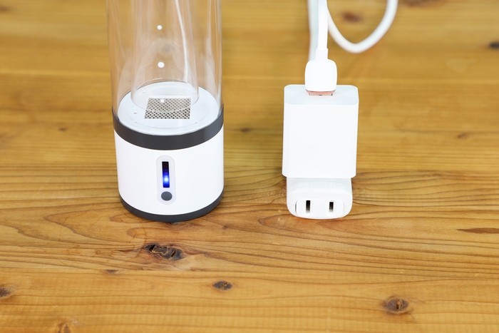 専用アダプタを使用