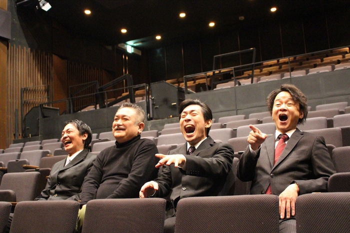 (左から)上田泰三・後藤ひろひと・森崎正弘・早川丈二