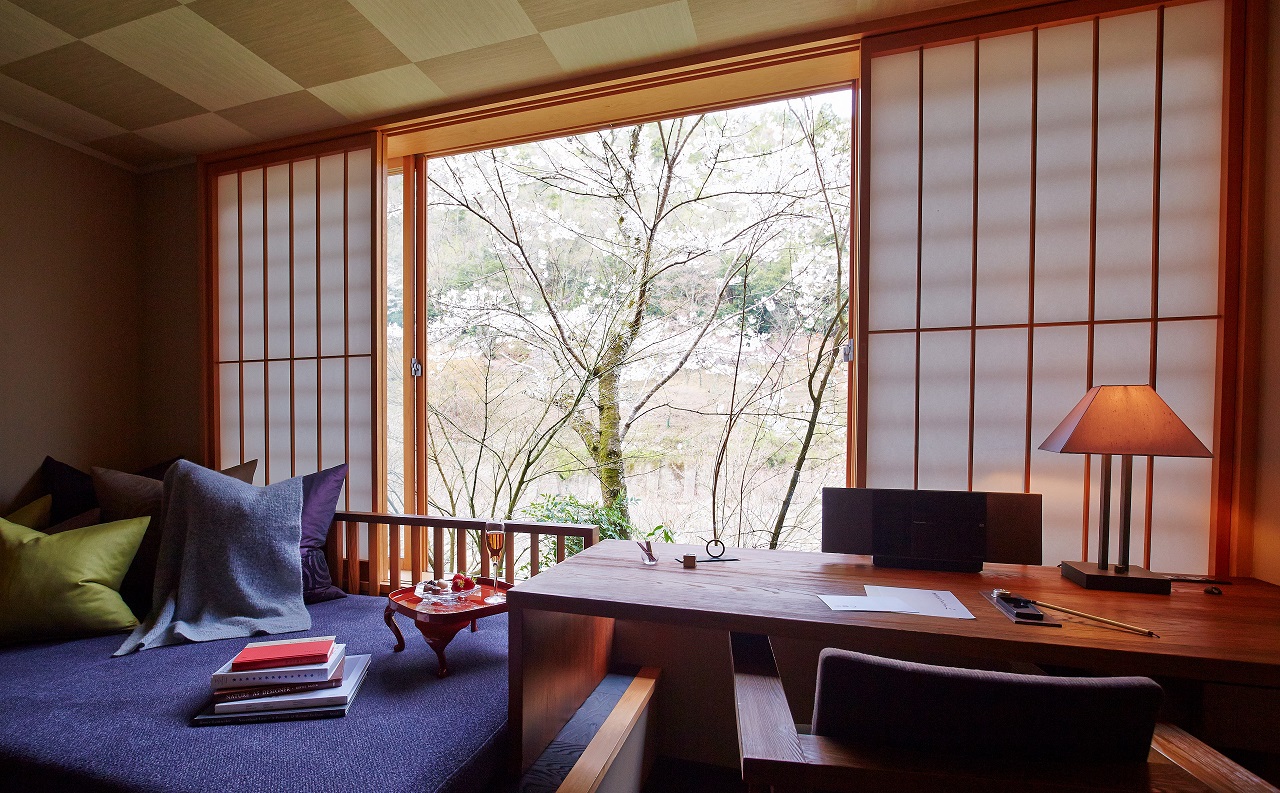 星のや　喧噪を忘れて過ごす 悠々自適なおこもり滞在プラン販売開始 ～お部屋にこもってのんびりゆったり心と体のメンテナンス旅～　期間：2020年3月13日～