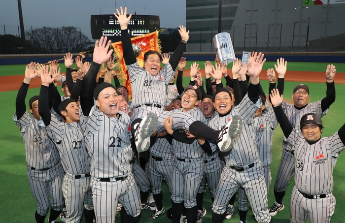 昨年優勝した三菱自動車倉敷オーシャンズ