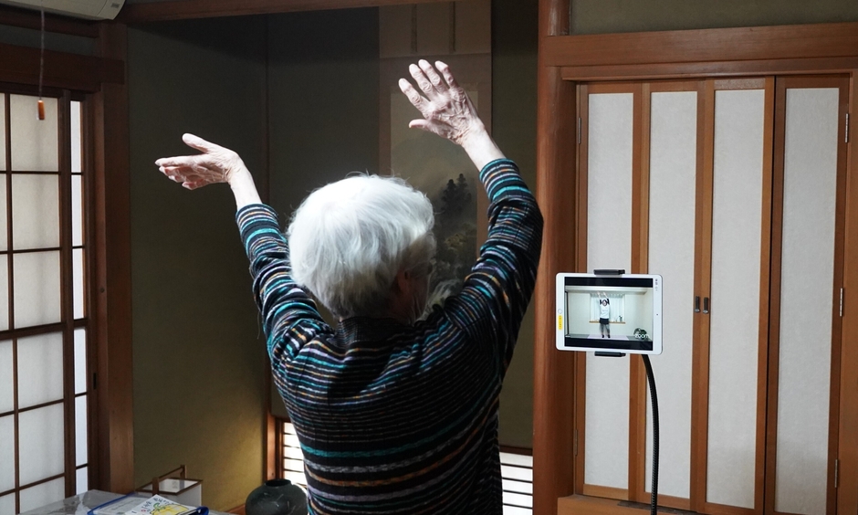 自宅から参加している様子