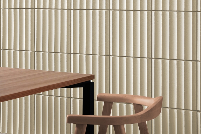 カラー：Kinari 生成