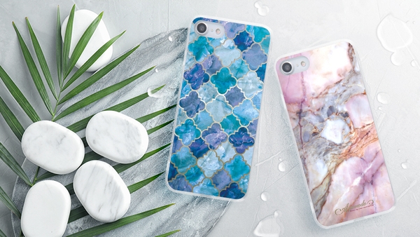 キラリと光るミラーケース！