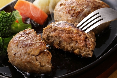 中が赤い食肉加工品（イメージ）
