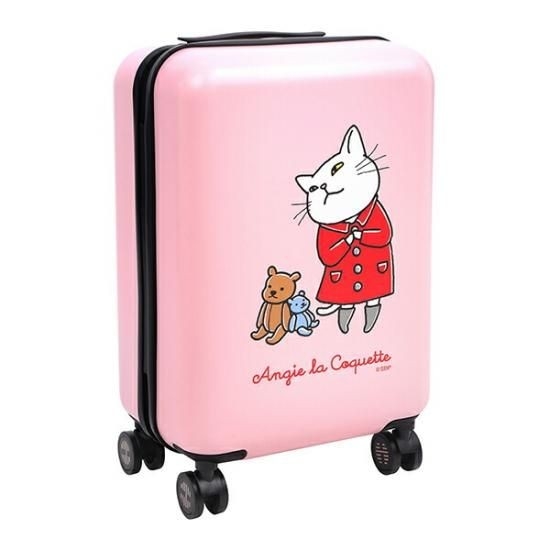 アンジーのキャリーケース