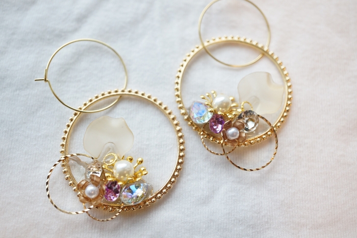 作品例：手作りアクセサリー