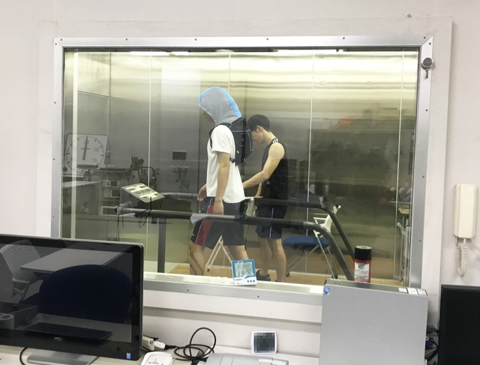 研究状況 中京大学/人工気象室