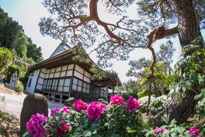 洞岩寺本堂
