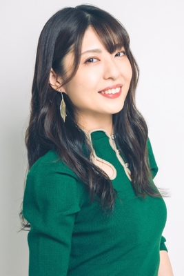 「光る猫爪」作者の金子有希