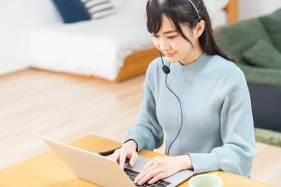PC、スマホ、タブレットでどこでも学習