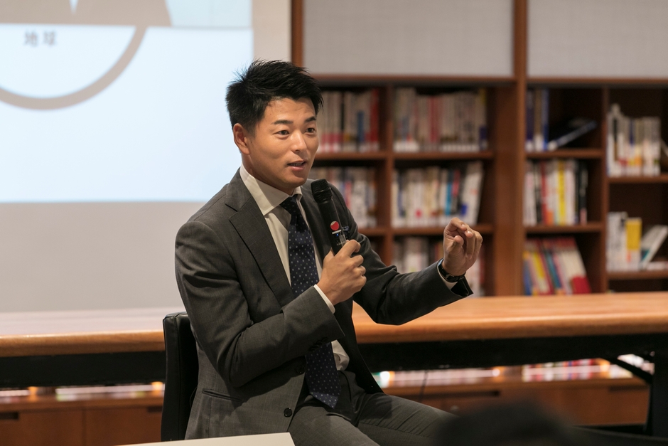 (A-MAPに“育てる側”のファカルティ陣として加わる元プロ野球選手の高森氏)