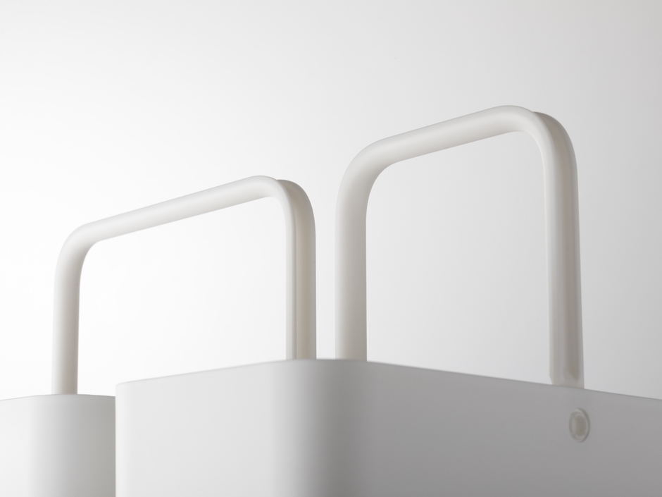 持ちやすい形状のハンドル