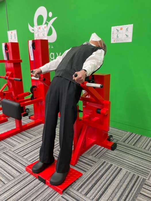 トレーニング 腰らく訓