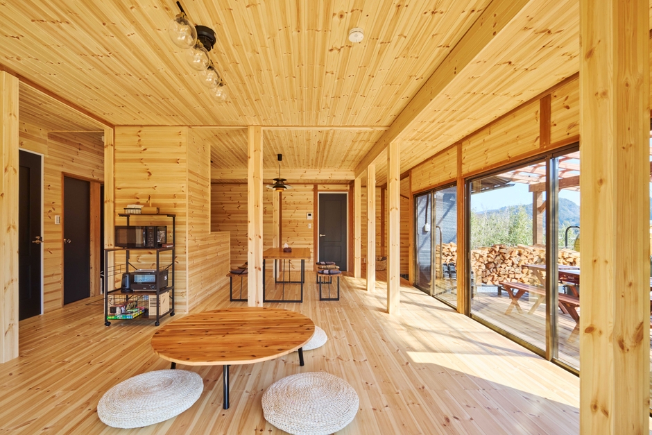 無垢の木に包まれる空間【千葉】