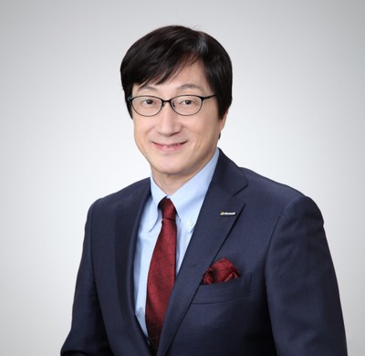日本マイクロソフト 代表取締役 社長 吉田 仁志