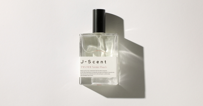 J-Scent「アオイモモ / Tender Peach」オードパルファン 50mL
