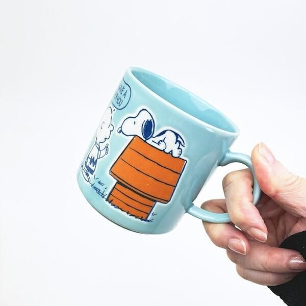 スヌーピーの木箱入りマグカップ