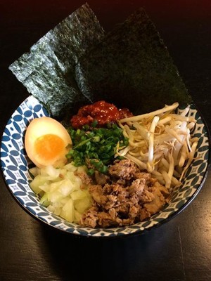 「辛味噌まぜそば」