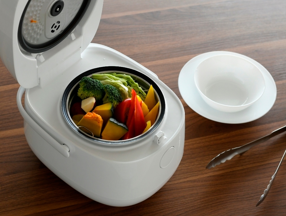 通常炊飯、蒸し料理も可能です