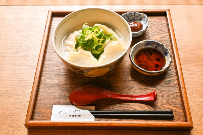 むらじの「水餃子」