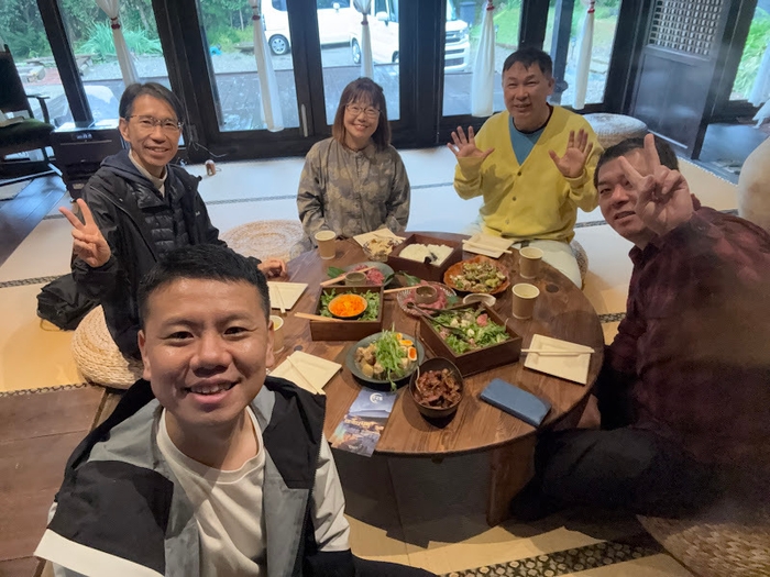 古民家貸別荘「蒼月庵」でのランチミーティングの様子