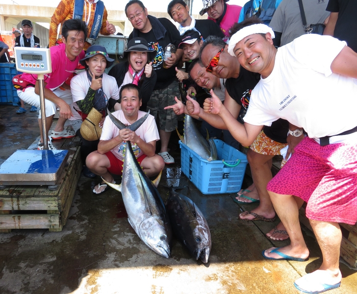 大物キハダマグロを狙いに釣り人が集結