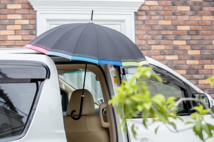 傘が固定されます