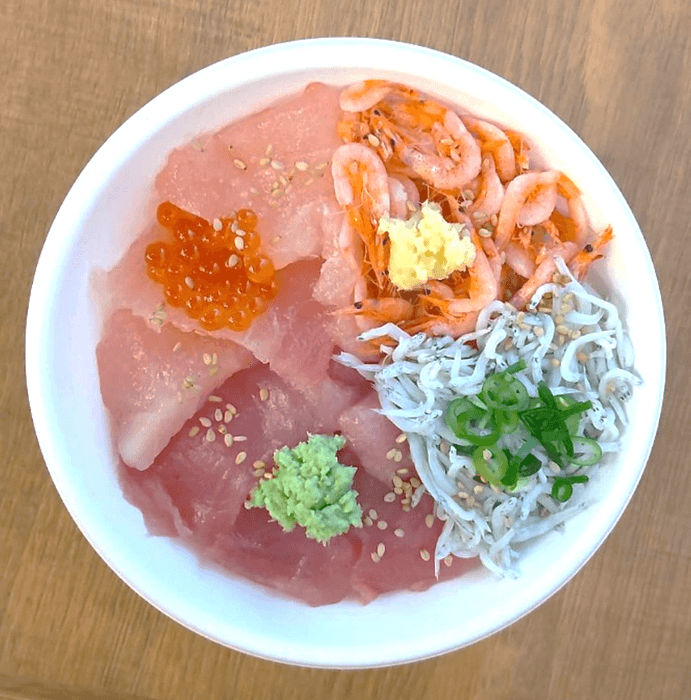 まぐエビしらす丼