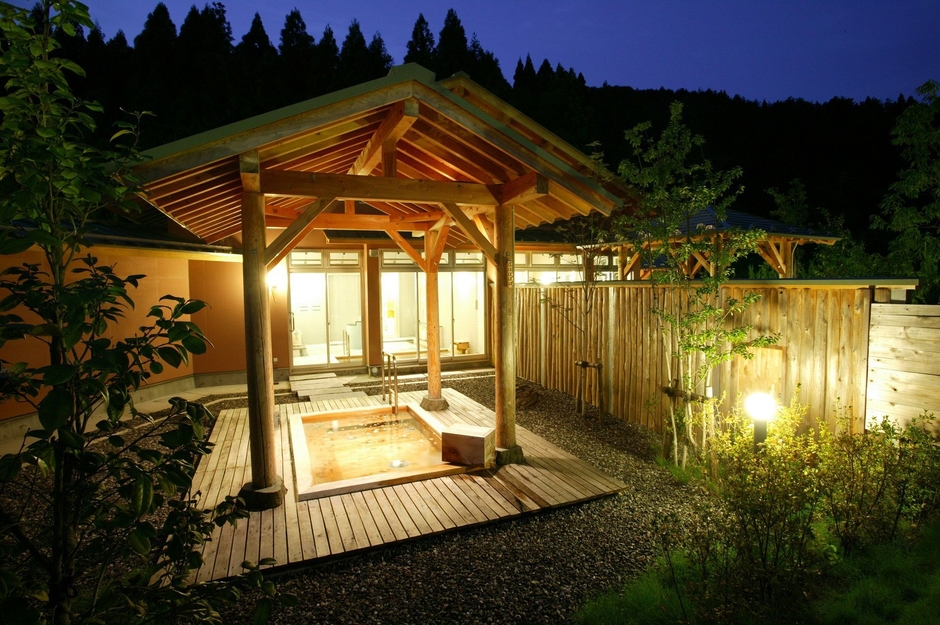 四季彩館 ホテル温泉