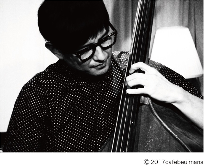鳥越啓介/Bass (c) 2017cafebeulmans