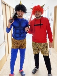 鬼のコスプレも似合うでしょ。節分イベントでのネパール人介護士