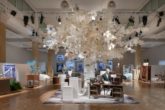 ミラノファッションウィーク中、モンブランが発表したThe Tree of Writing/かくことの木