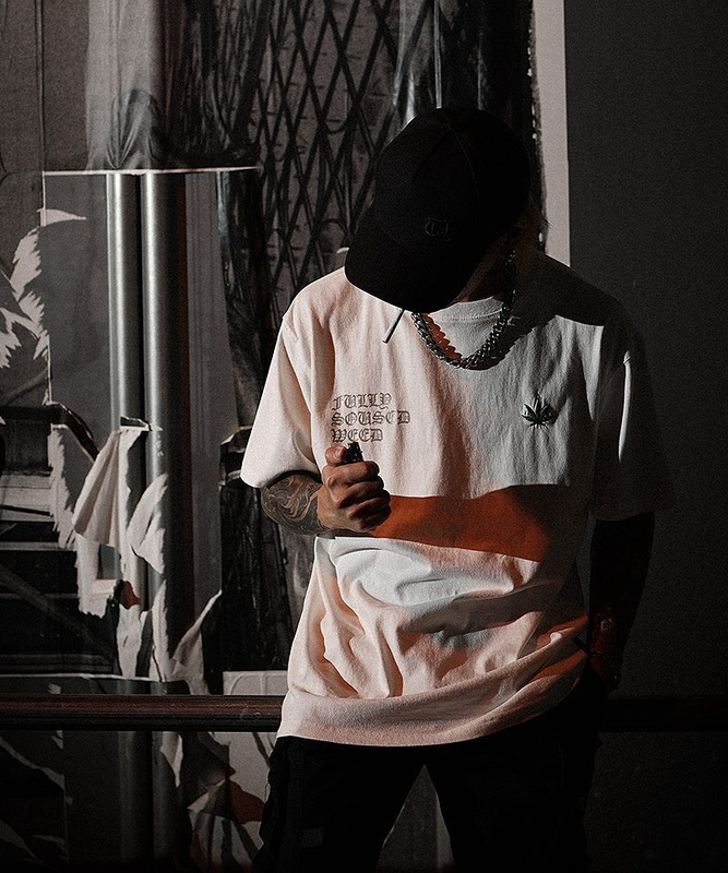 【420 WEED】Weed Illusion TEE(オフホワイト)