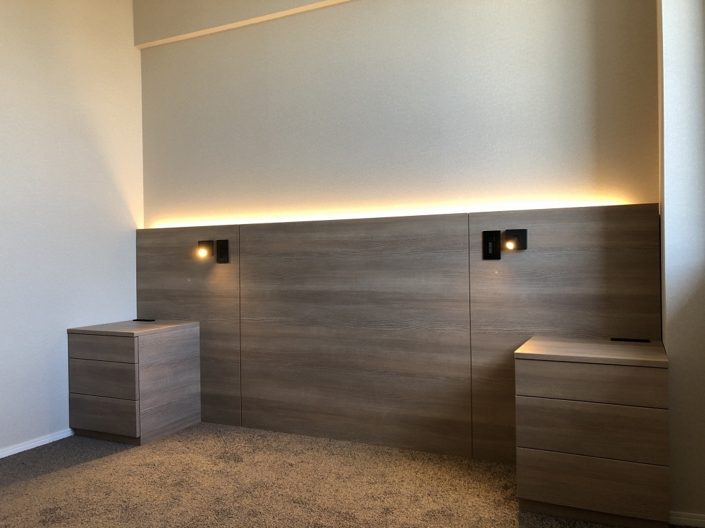 寝室にも機能美を