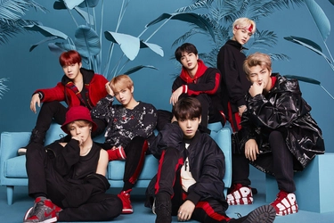 【MUSIC ON! TV（エムオン!）】 BTS (防弾少年団) 日本オリジナルアルバム発売記念 4/2(月)～4/8(日)は関連コンテンツを大量オンエア！ J-HOPEとJIMINの日替わりコメントも!!